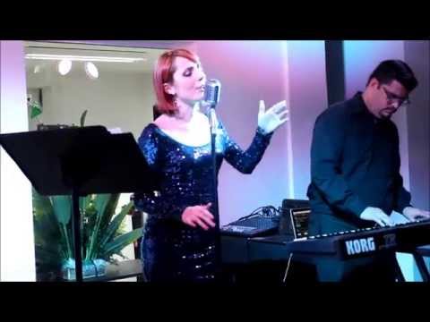 Fly me to the moon - Diana Alvort & Bluelight