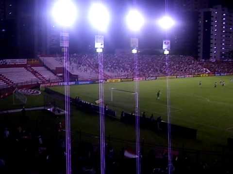 Náutico 1 x 0 lusa - torcida após o gol