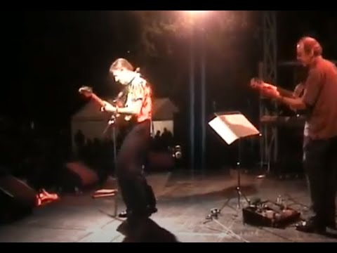 Hank Marvin - The Tsunami relief Concert 2005