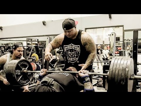 CRAZIEST MAX BENCH PRESS BATTLE OF ALL TIME!