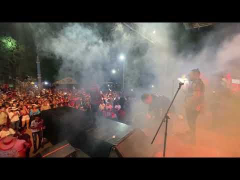Más que Amiga- Grupo Bananas // (En Vivo) Fiestas Patronales en Pinillos- Bolívar. 