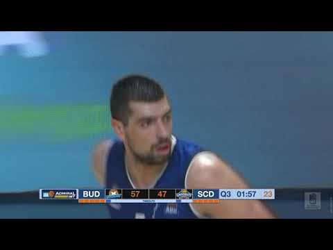Filip Barović extends for the one-handed dunk (Budućnost VOLI - SC Derby, 5.12.2021)
