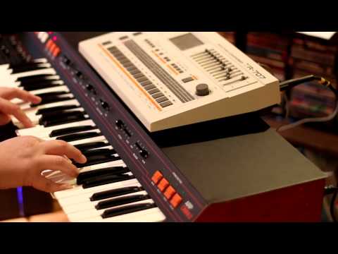 ARP Omni-2 and Roland TR-707 - 1980s Dark style