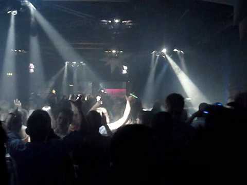 Filo & Peri play Body Of  Teksha @ The Coach Jan 08