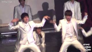 Download lagu 101106 Super Junior 5th Anniversary Party - Dancing Kyuhyun vs Eunhyuk (Sorry sorry dance break) mp3