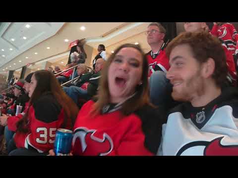 NJ DEVILS GAME=GOALS, BEER AND HOTDOGS!