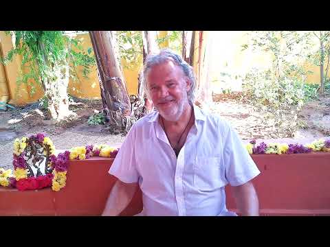 Manik "Tat tvam asi - Das bist Du 2/2"  Indien-Satsang Auszug