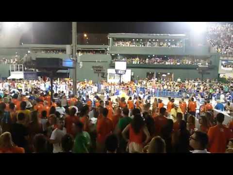 Desfile da Portela com aquecimento da Bateria Tabajara do Samba no Camarote a Festa Sambodromo - RJ