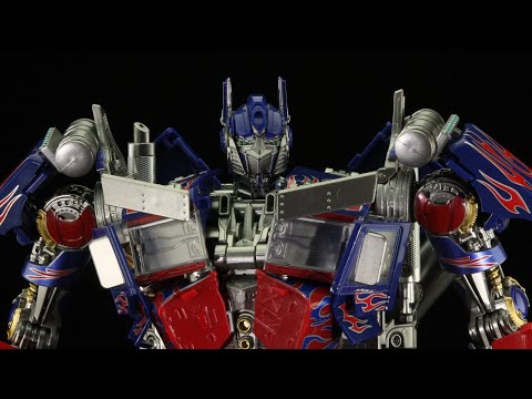 Black Mamba LS-03 Knight of Light Transformation Sequence