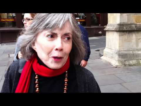 Anne going to Bath Abbey