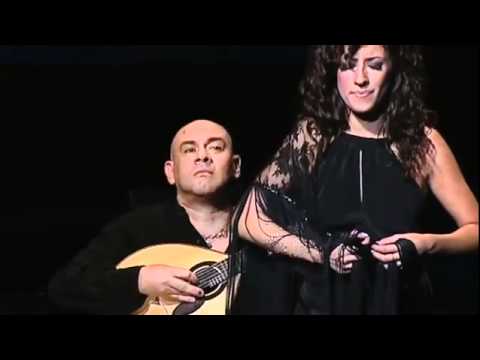 Uma apresentação de fado que nos leva à outra dimensão