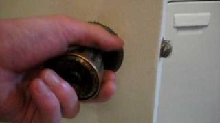 pinhole door knob unlock with pin