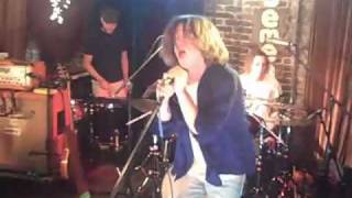 Cage The Elephant - Always Something (Live @ The Basement)