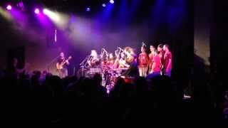 David Broza and Jerusalem Youth Chorus at Zappa Jerusalem 27 March 2014