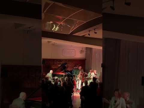 Soul Chemistry: Vincent Herring mit Erena Terakubo ...