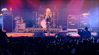 The Pretty Reckless - Factory girl @ T in the Park 2011 - HQ