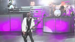 Skillet - Awake and Alive (Live)