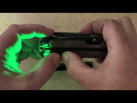 Flashlight Backpack Mod 4.0 for Leatherman ARC