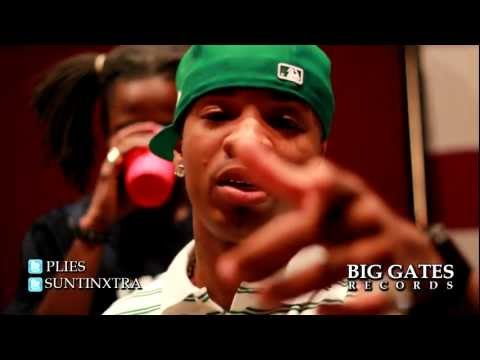 Plies COSIGNS his new artist Xtra in the studio w GO films [90 DAYS TIL HES THE HOTTEST IN FL]