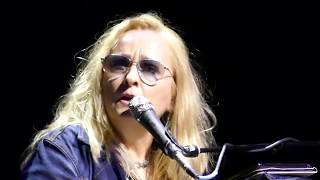 Melissa Etheridge [Meet Me In The Dark] @ Melissa Etheridge Cruise - MEIN only Acoustic - 03/04/2019