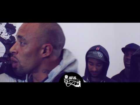 P-Busy Low vs Strapz