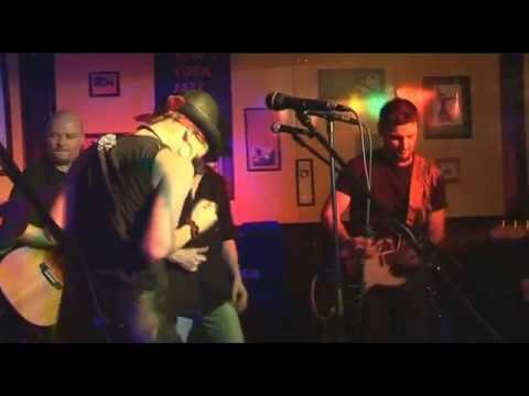 Star Jam Session at Jam Pub, a live session experience