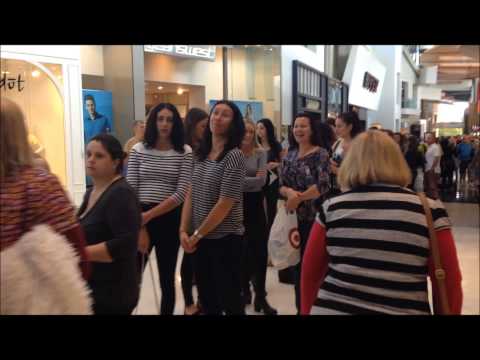 Crowd on Australias Next Top Model Gold Coast 14 08 2014