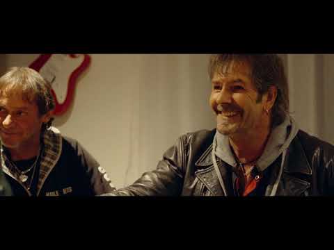 Bad Jokers - In der Mitte der Zeit (Offizielles Video)