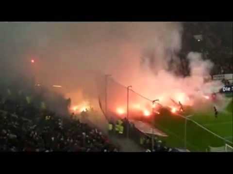 15 05 2012  FUSSBALL RELEGATION Vollidioten bei Düsseldorf Hertha