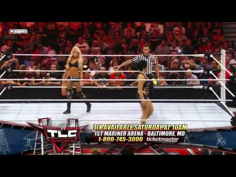 WWE Raw 09/12/11 - Kelly Kelly vs. Vickie Guerrero