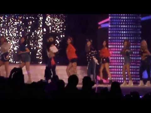Style X Style Asian Style Collection Singapore - Girls Generation SNSD - Hoot & Dancing Queen
