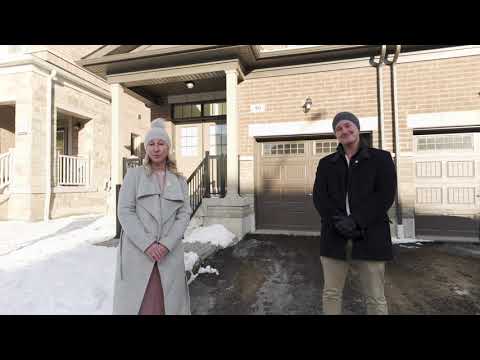 56 Louise Cres., Whitby