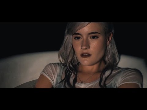 Madeline Juno - Waldbrand (Official Video)