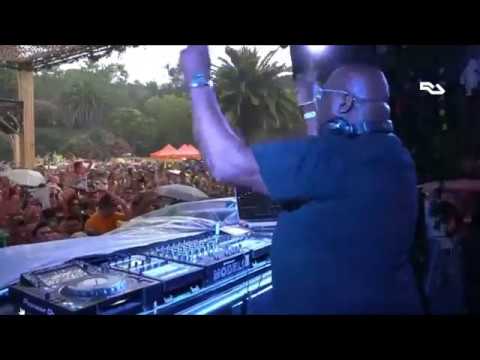 Carl Cox plays Sergio Vilas "Detroit Day" in Barcelona