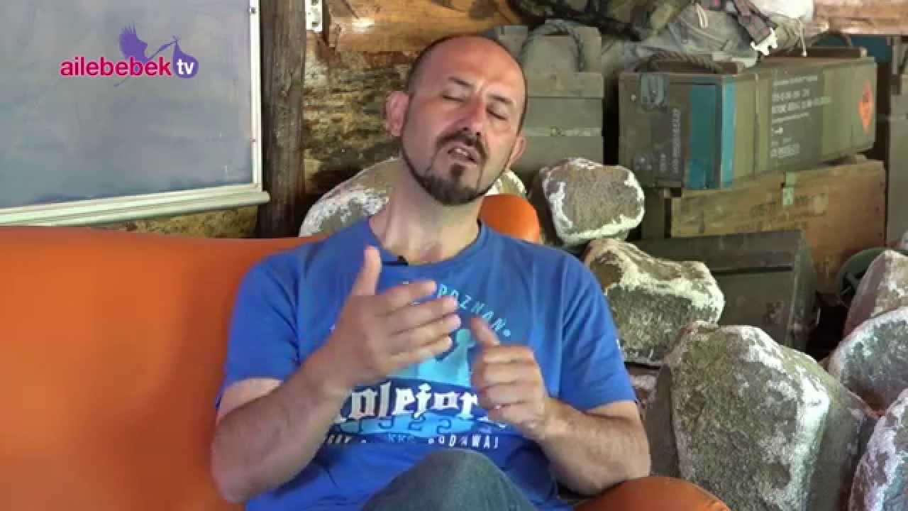 Köpekler kime havlar?