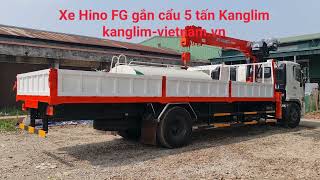 Xe tải Hino FG 2 chân gắn cẩu 5 tấn 6 đốt Kanglim