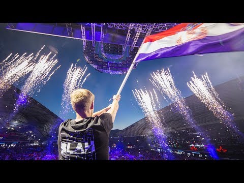 Download Armin Van Buuren Mark Sixma Sunburn Mp3 dan Mp4 2019