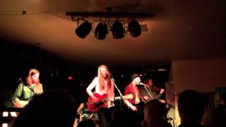 The Wooden Sky Live @ The Red Dog - 2015.05.01 - Something Hiding for Us in the Night