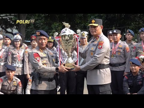 PENGHARGAAN KEPADA PERSONEL POLDA METRO JAYA BERPRESTASI DI JUDO KAPOLRI CUP 2024