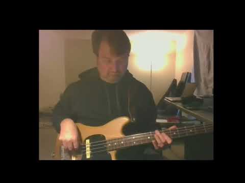 Old School meets New School on Short Scale Bass