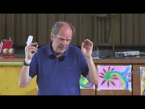 Prof. Olaf Axel Burow: Mit der „Weisheit der Vielen“ die Schule der Zukunft gestalten