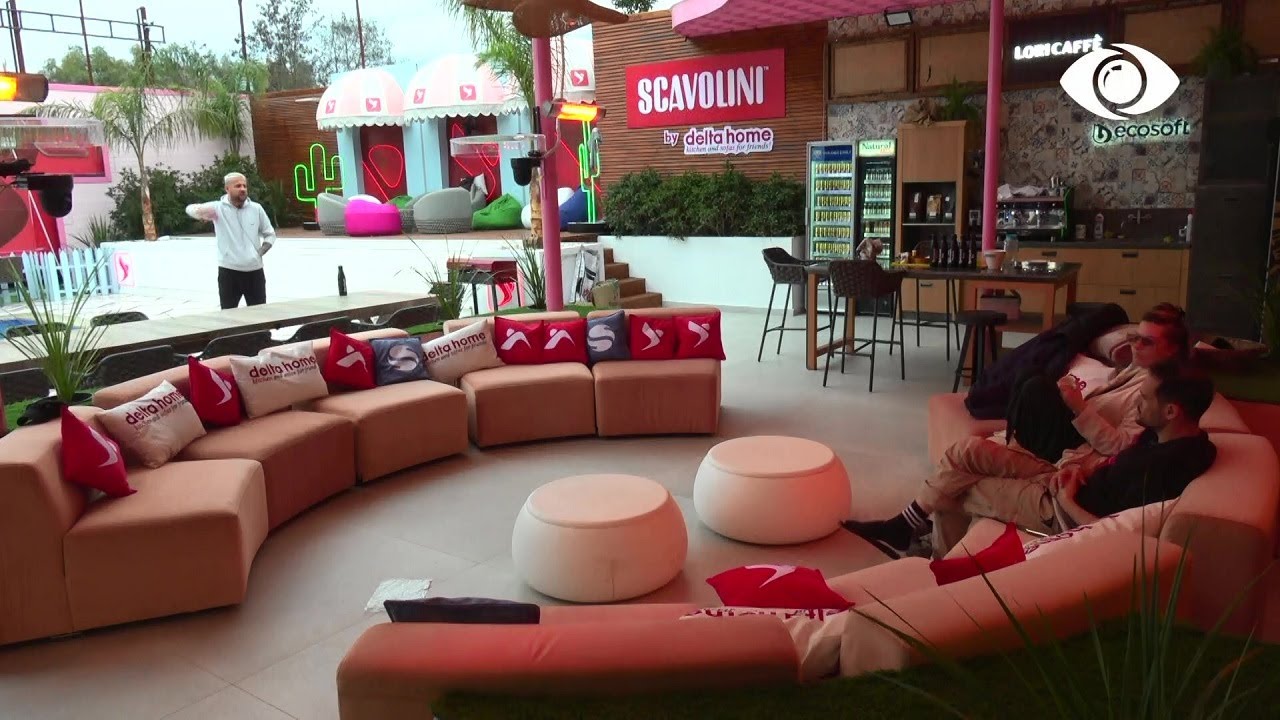 Kujt do ti thojë më bëj një kafe?/ Luizi bën bast me Bjordin