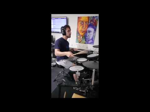 Watch Me Jam DrumCover - (www.FreeDrumlessTracks.net)