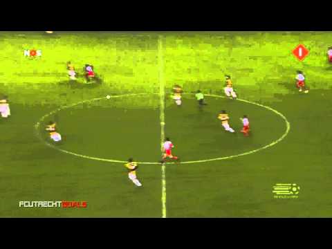 17. Jacob Mulenga (0-4) Vitesse - FC Utrecht (2010/2011)