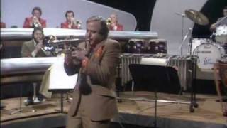 Syd Lawrence Orchestra featuring Gary Husband - Drumming Man - 1977