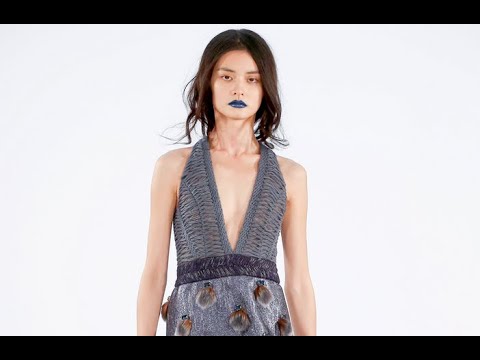 BERNARD CHANDRAN Fall 2016 Paris - Fashion Channel