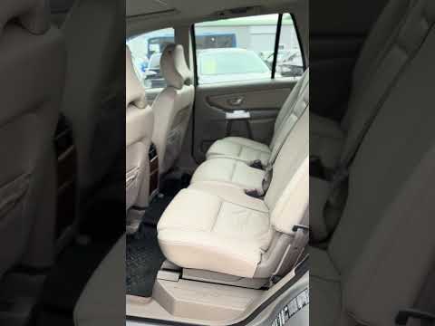 фото volvo xc90 i 0