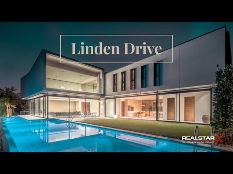 𝗟𝗜𝗡𝗗𝗘𝗡 𝗗𝗥𝗜𝗩𝗘 🏡 Thoughtfully Designed Bungalow in D11