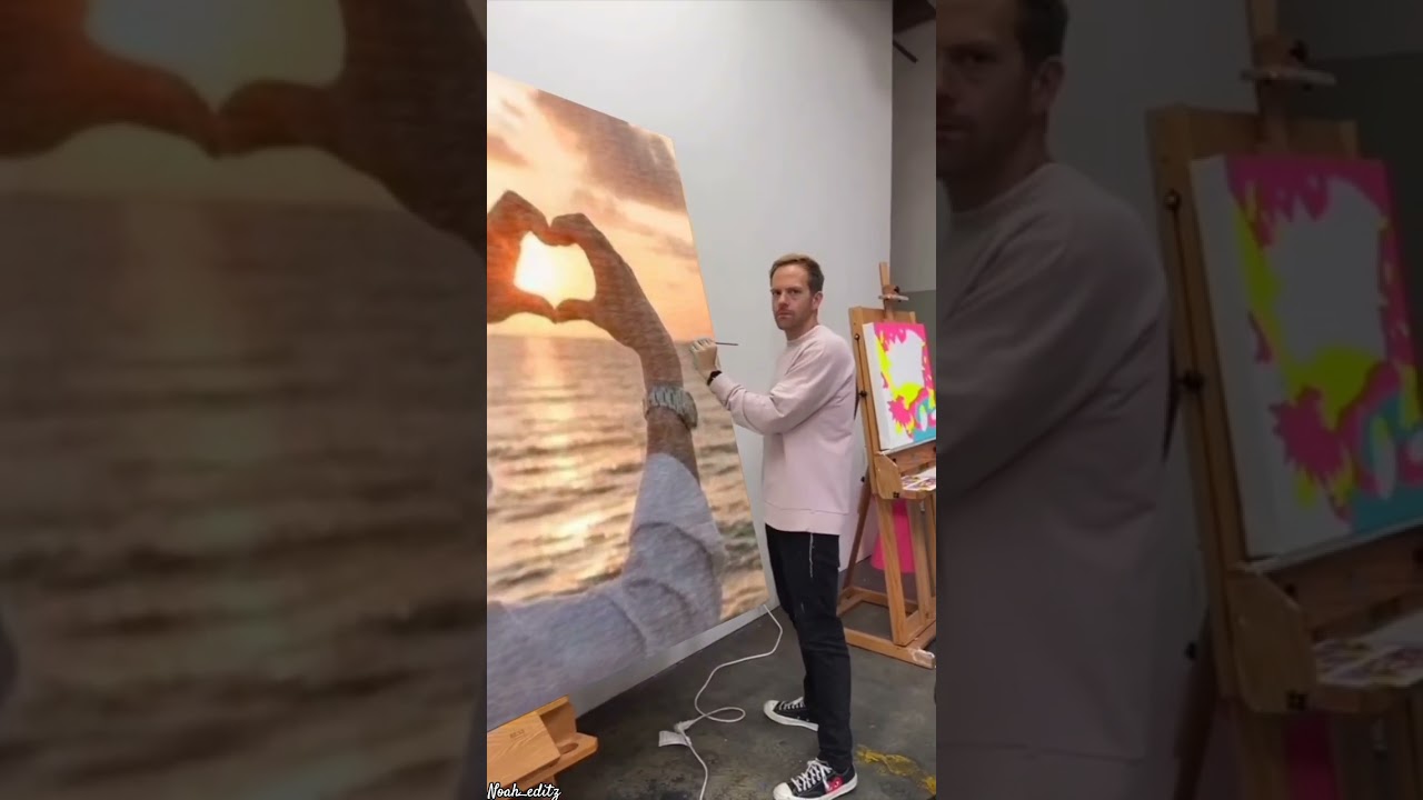 Bts V sunset pose 🎨 #dancehall #music #bts #boybands #kpop #army #V  #btsarmy #btsshorts #shorts