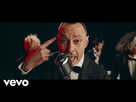 Fabri Fibra, Tredici Pietro - Che Gusto C'è (Official Video)